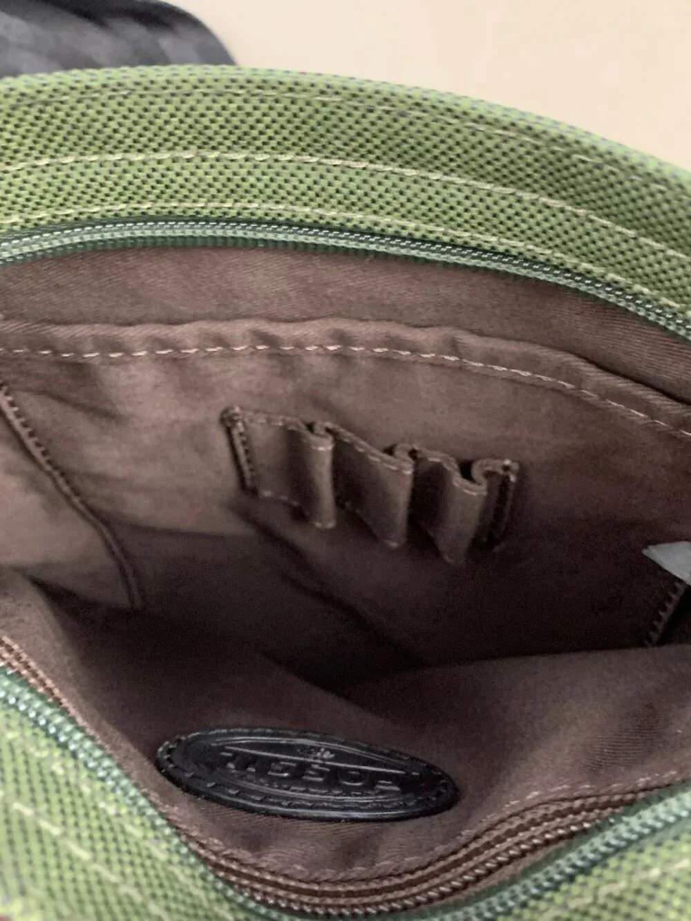 Fossil Men's Mercer Nylon Slim Messenger Crossbody Bag, Olive Green, One Size